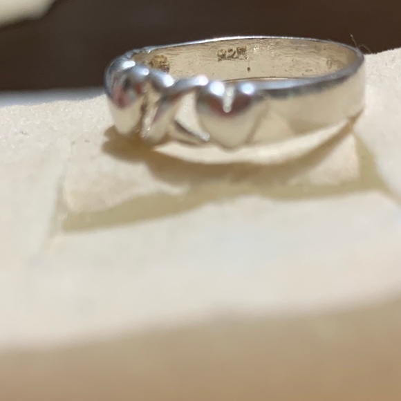 Sterling Silver EUC NF 925 X Heart Ring size 7.5 - Picture 2 of 9